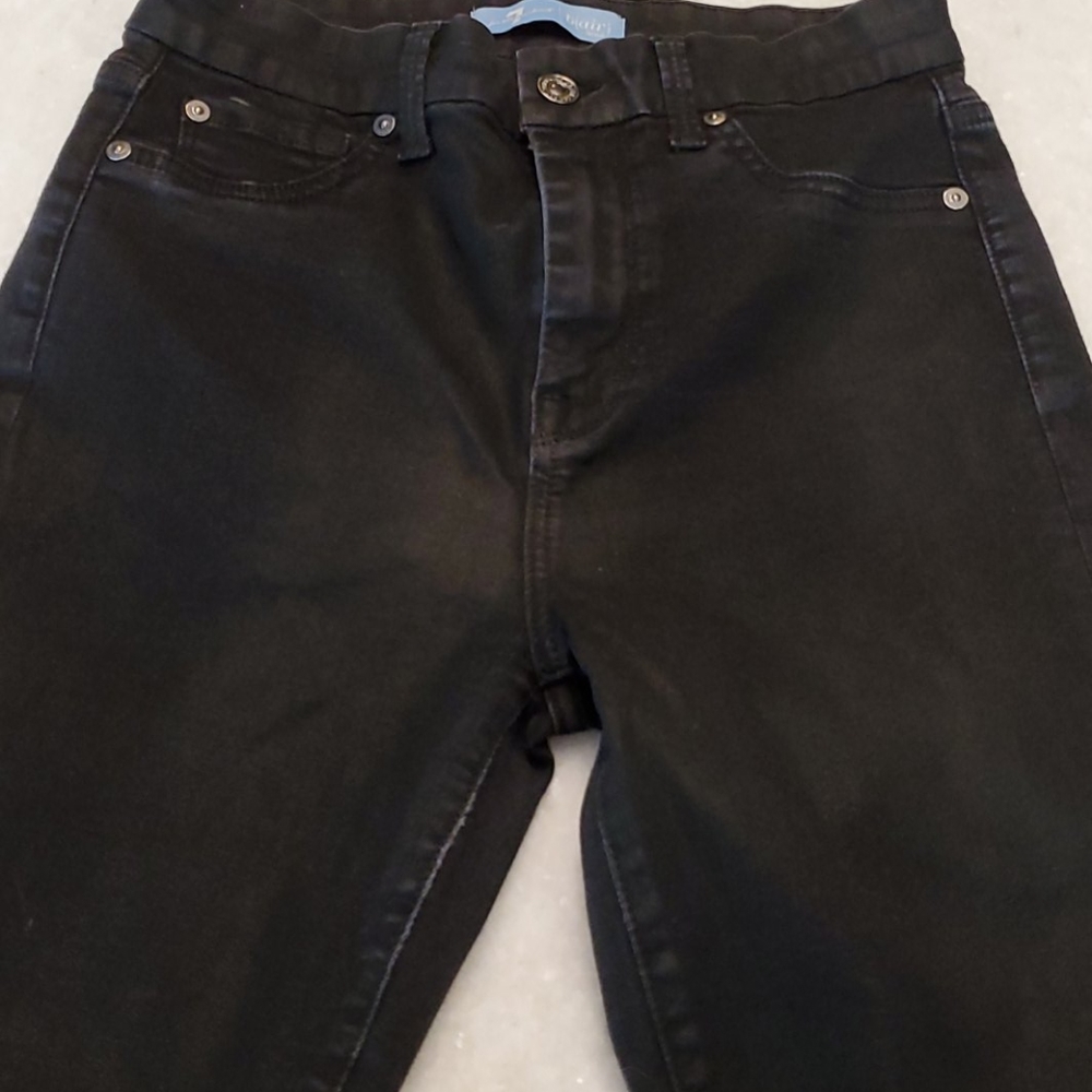 Jeans - Picture 2 of 4